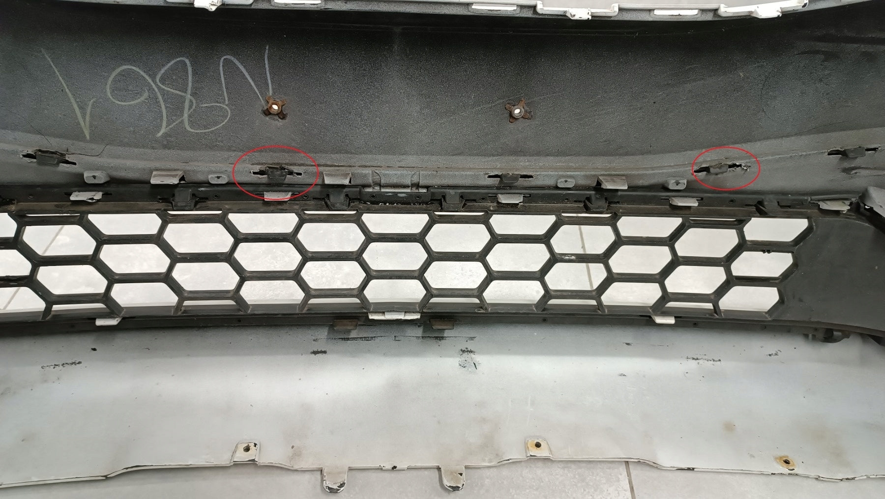 Front Bumper Volvo XC60 Lift R-Design 2013-2017