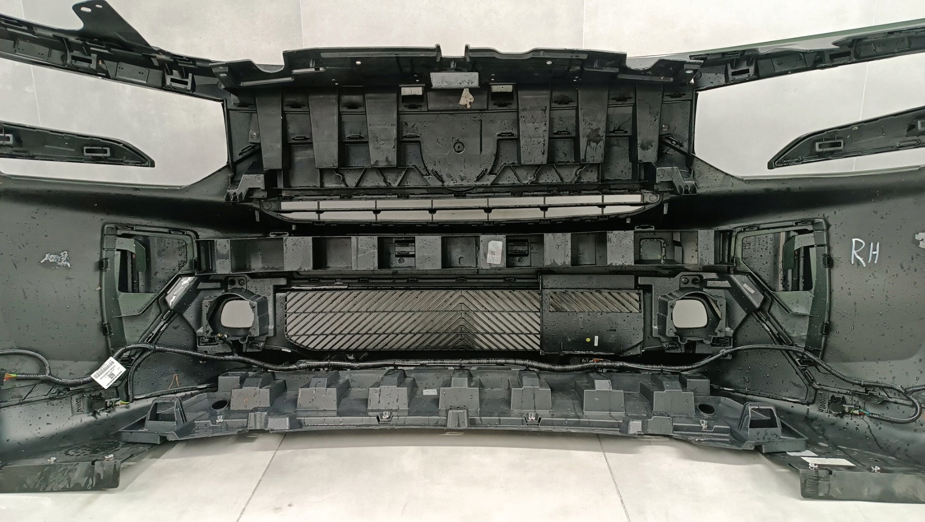 Front Bumper for Citroen C3 e-C3 Aircross II 24- / with wiring harness + PDC