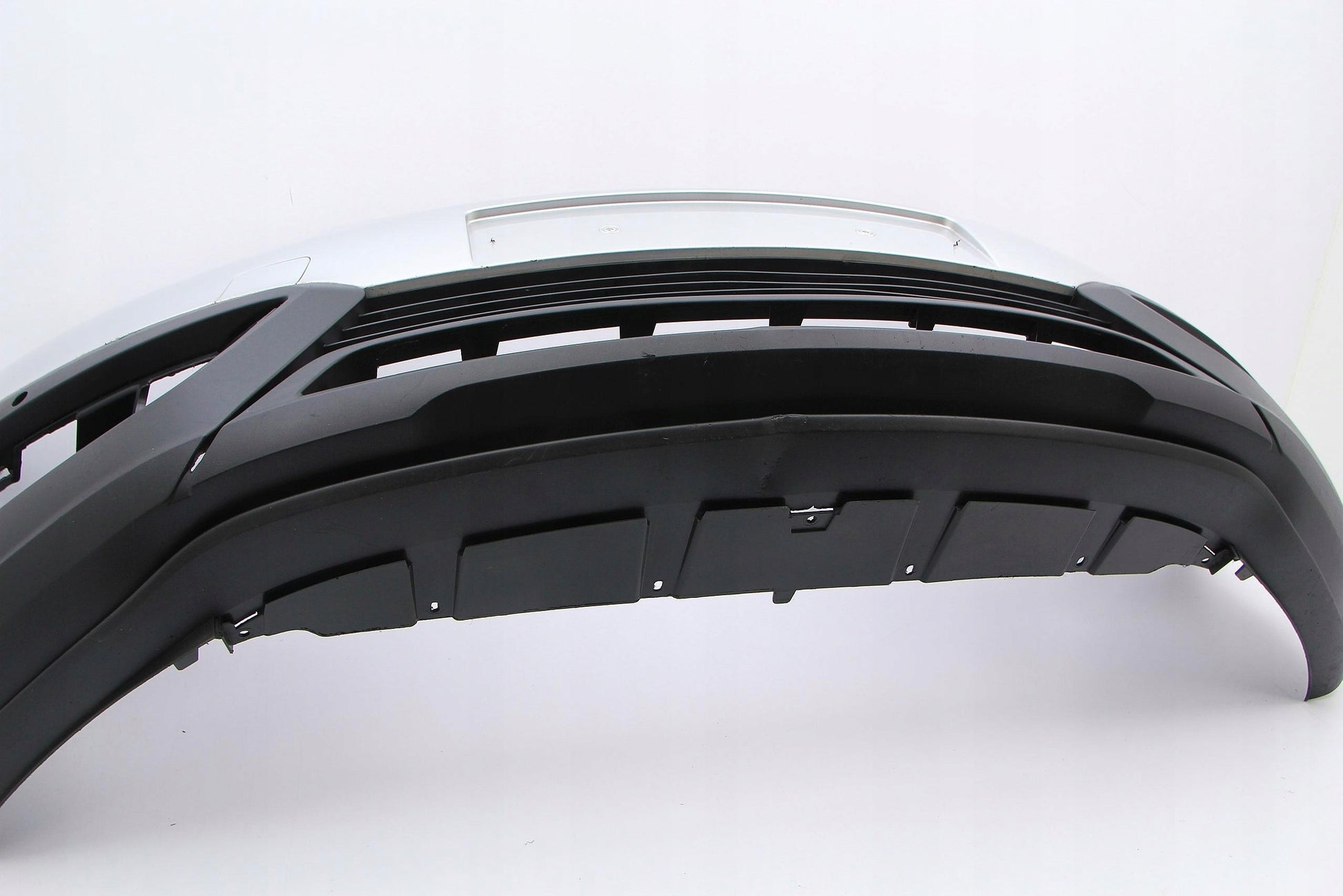 Original front bumper Opel Crossland (2017-2020) 39097370