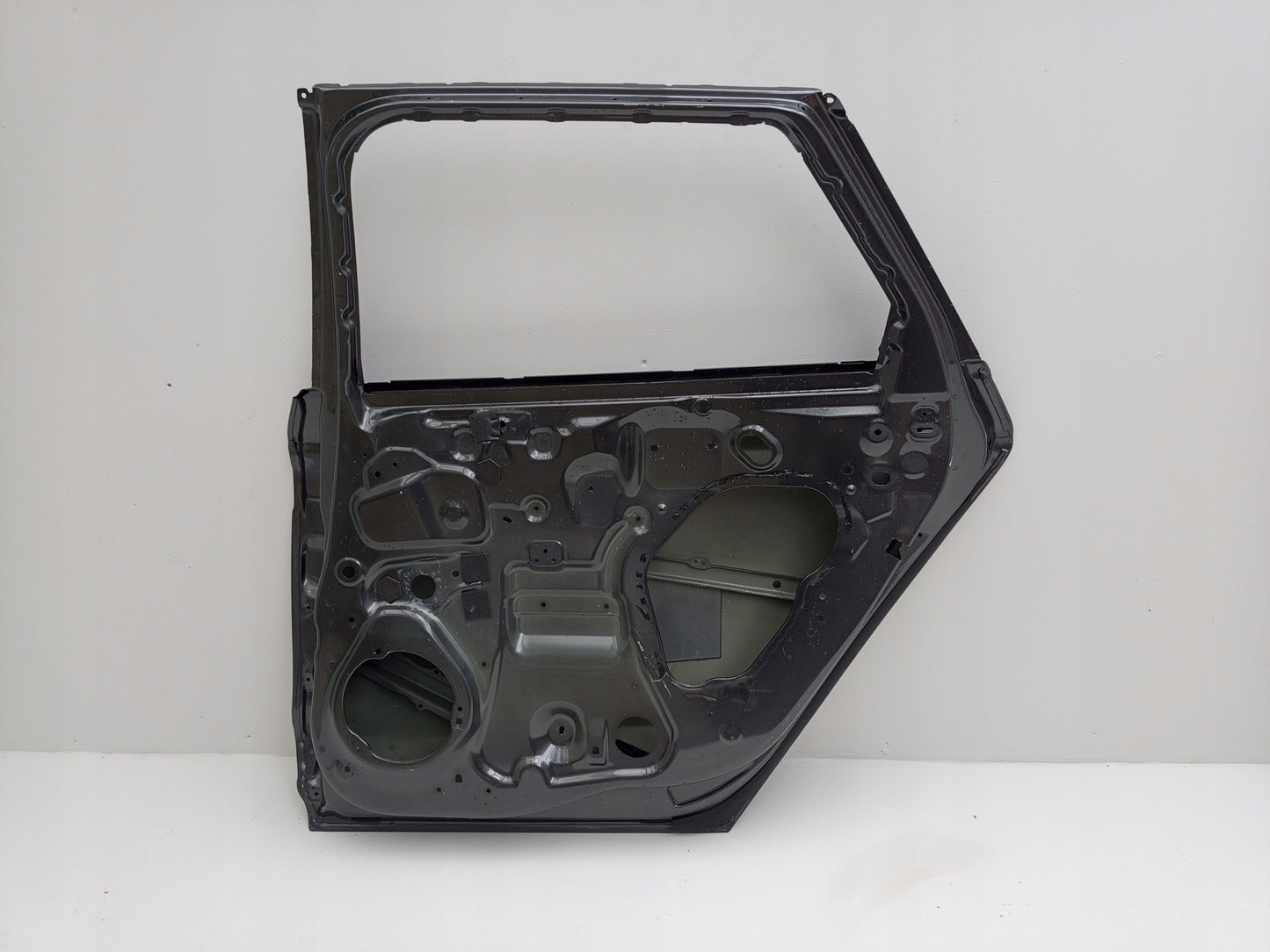 FORD MONDEO MK5 V KOMBI HB 2014- RIGHT REAR DOOR