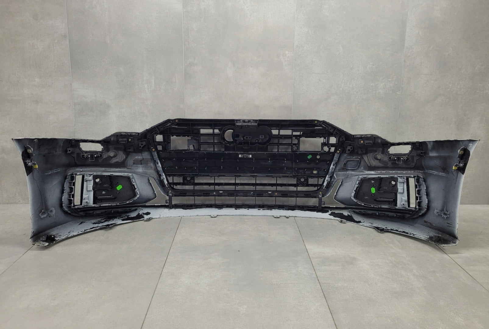 Front Bumper Audi A6 C8 4K0 S-Line 18- Audi