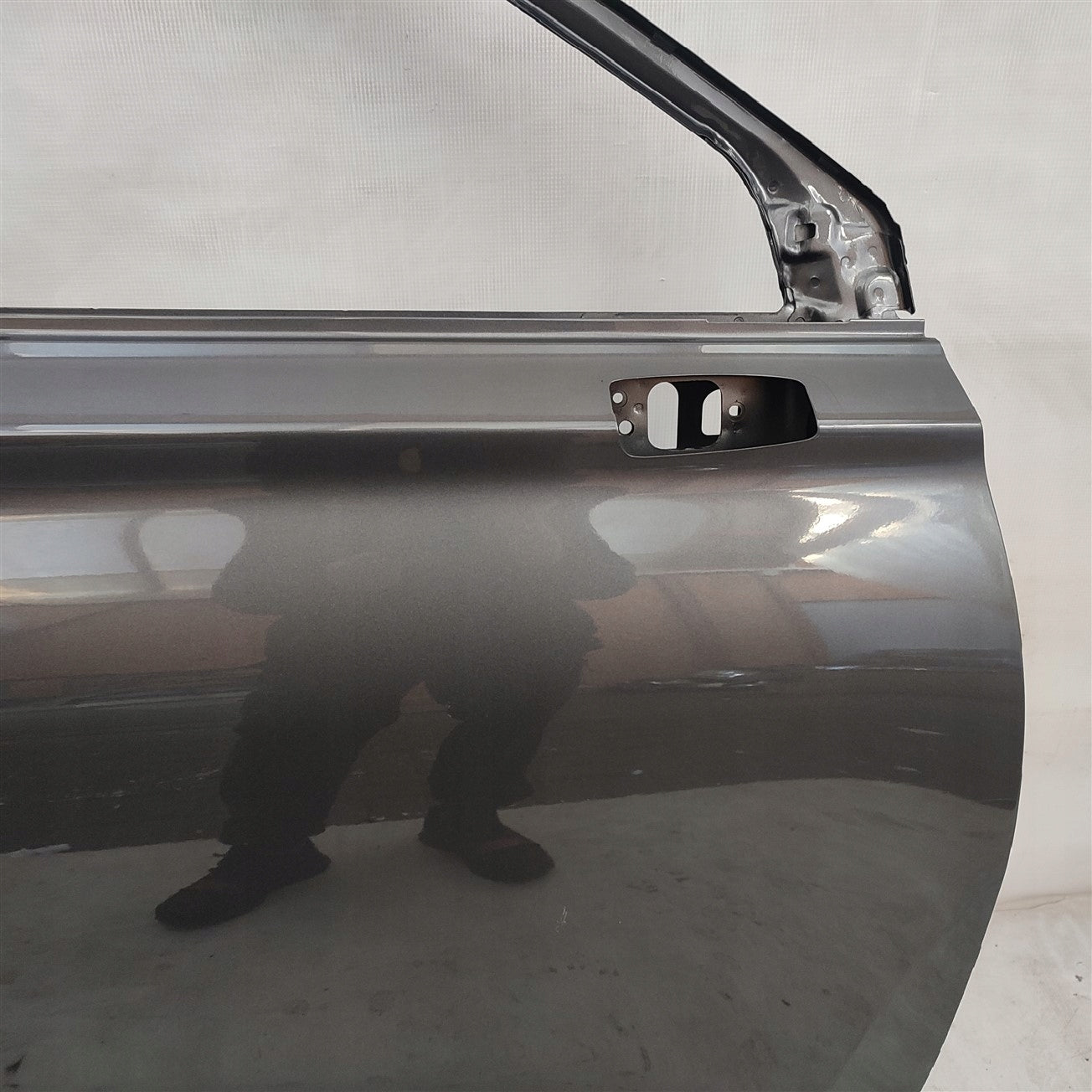 RIGHT FRONT DOOR HYUNDAI SANTA FE IV 4