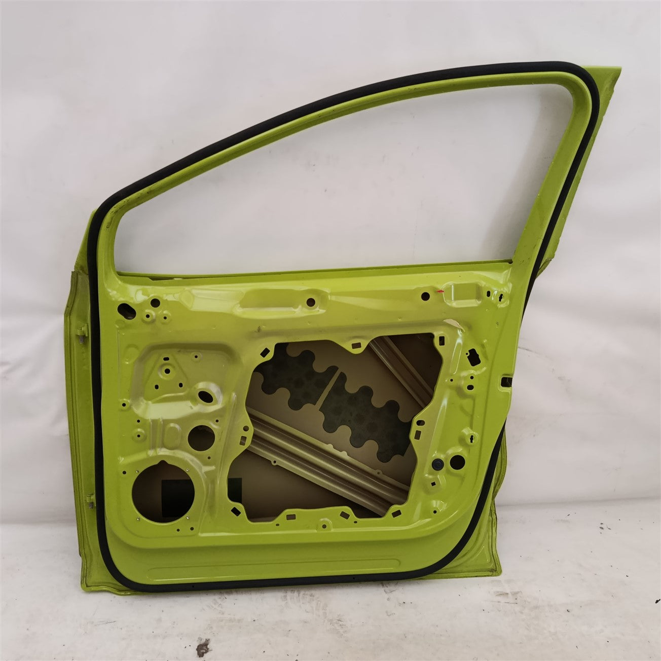 RIGHT FRONT DOOR SKODA ENYAQ 5LA 5LA831312