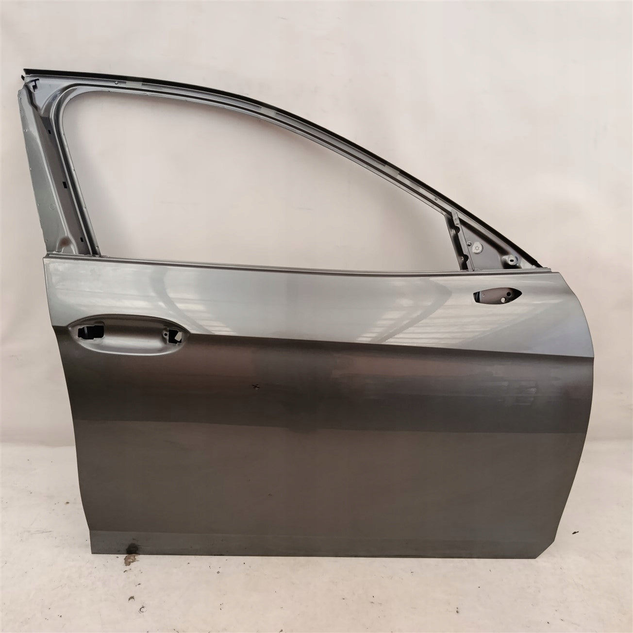 FRONT RIGHT DOOR SKODA SUPERB 4 IV VW PASSAT B9
