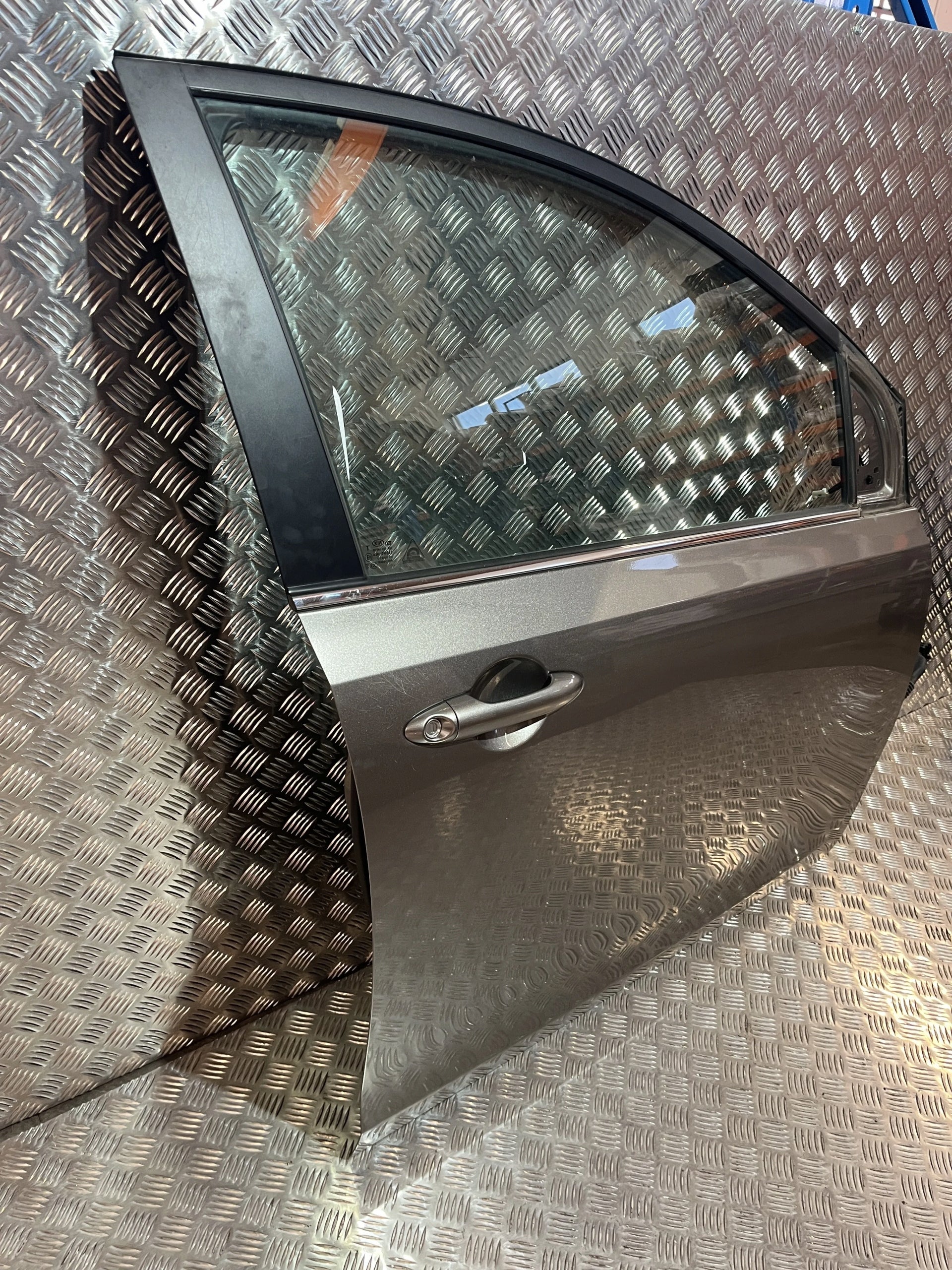 RIGHT FRONT DOOR KIA PICANTO III 17-