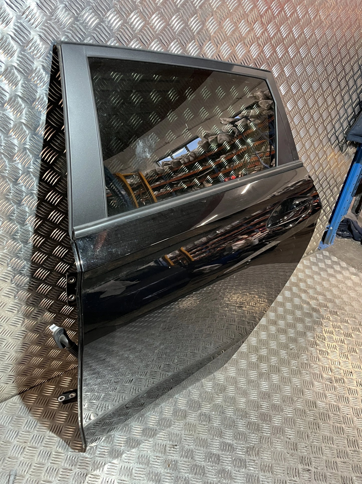 REAR LEFT DOOR HYUNDAI I20 III N-LINE 20- HB X5B