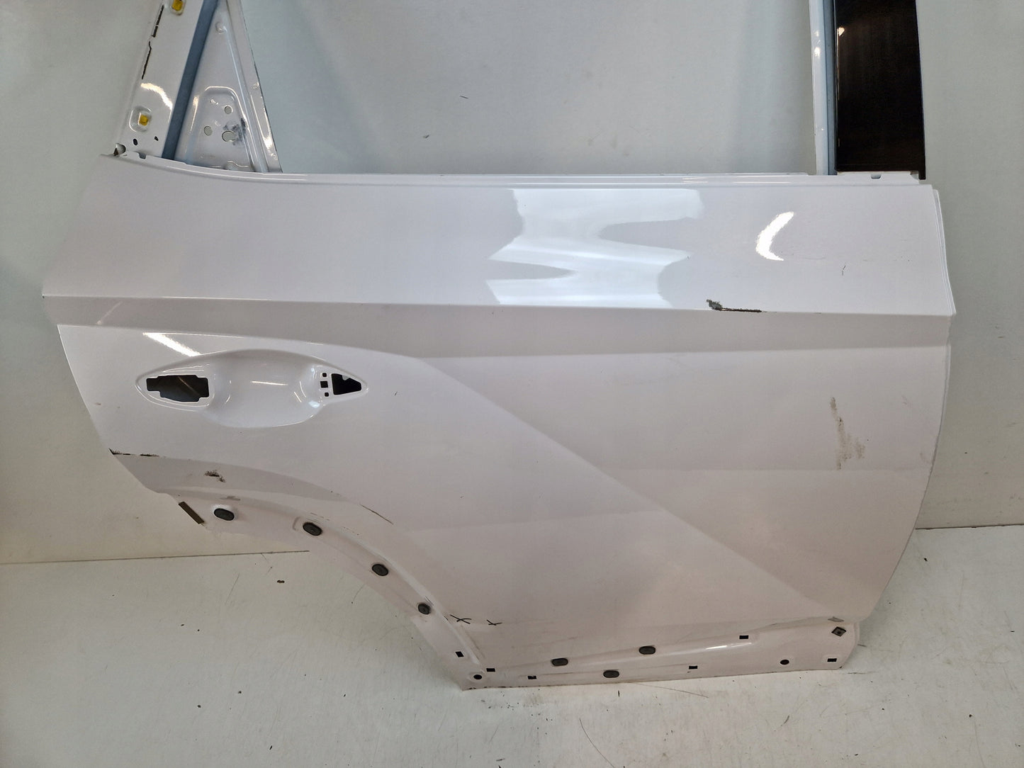 HYUNDAI TUCSON IV 4-Door Rear Right Door