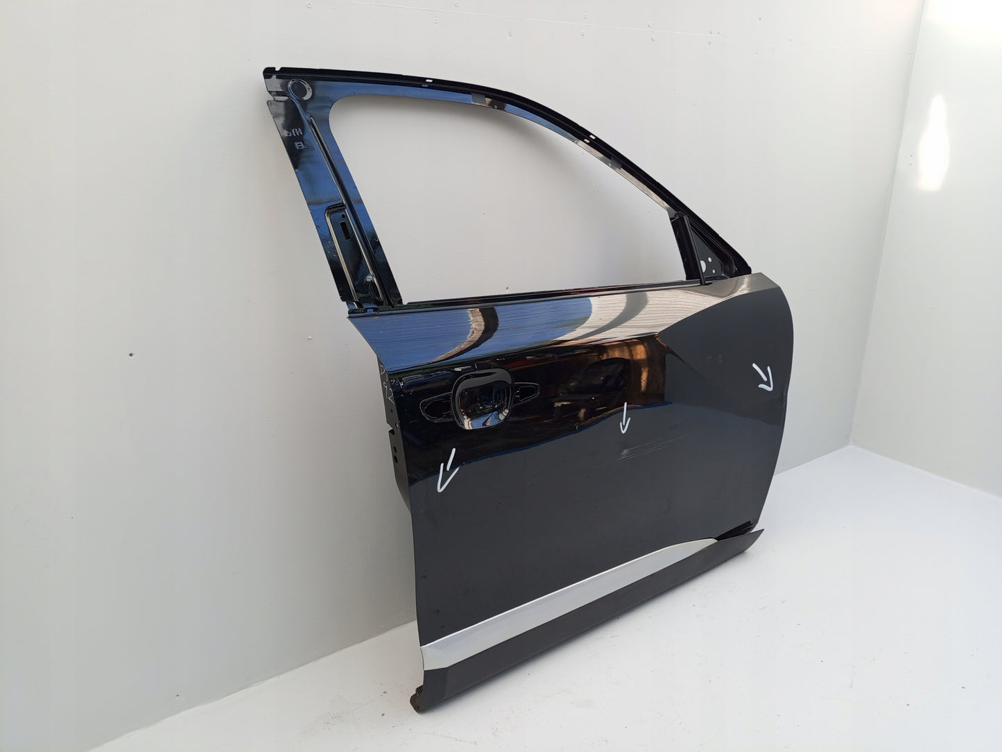 PEUGEOT 2008 II 2 2019- FRONT RIGHT DOOR