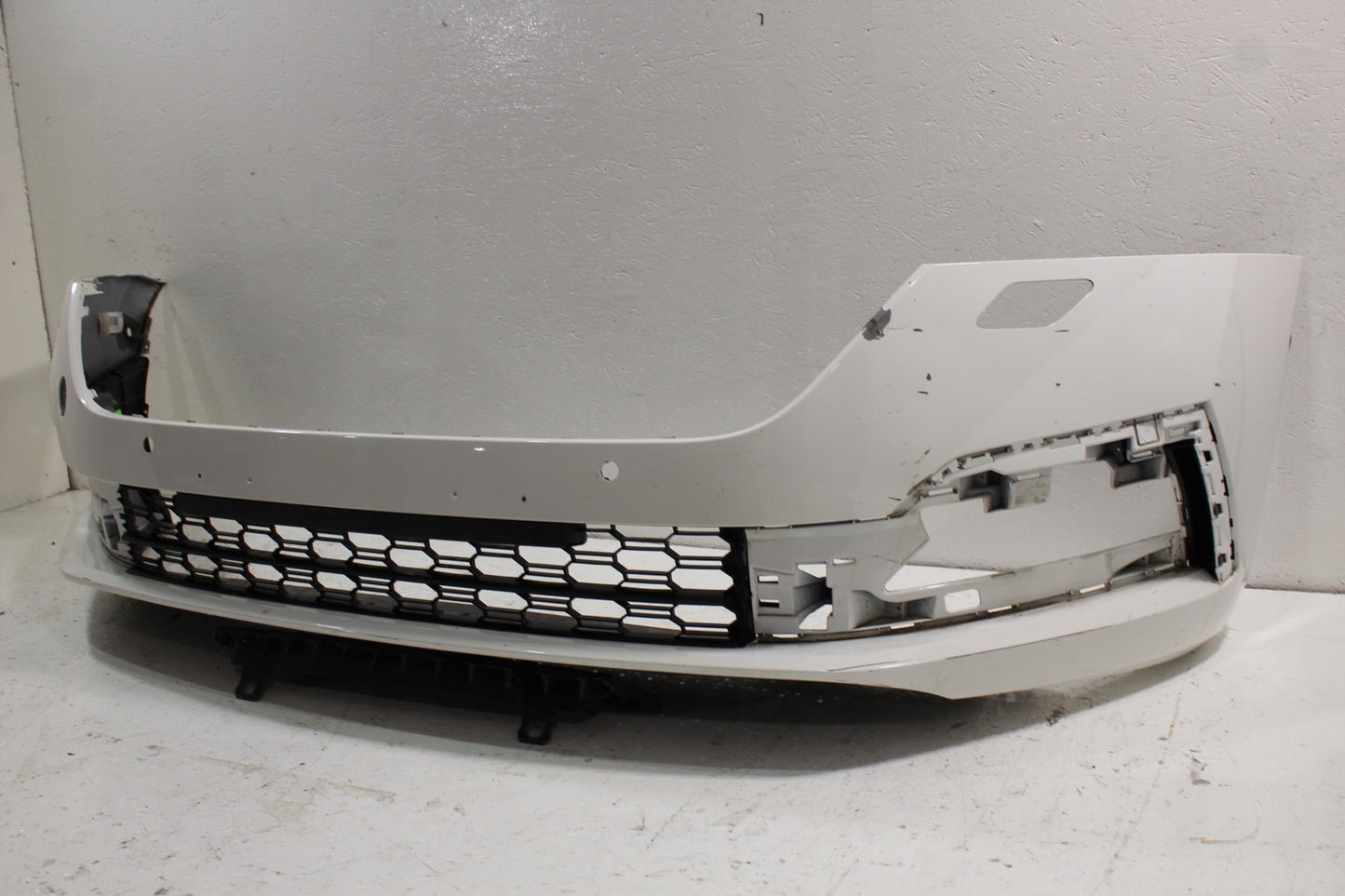 Skoda Octavia IV front bumper