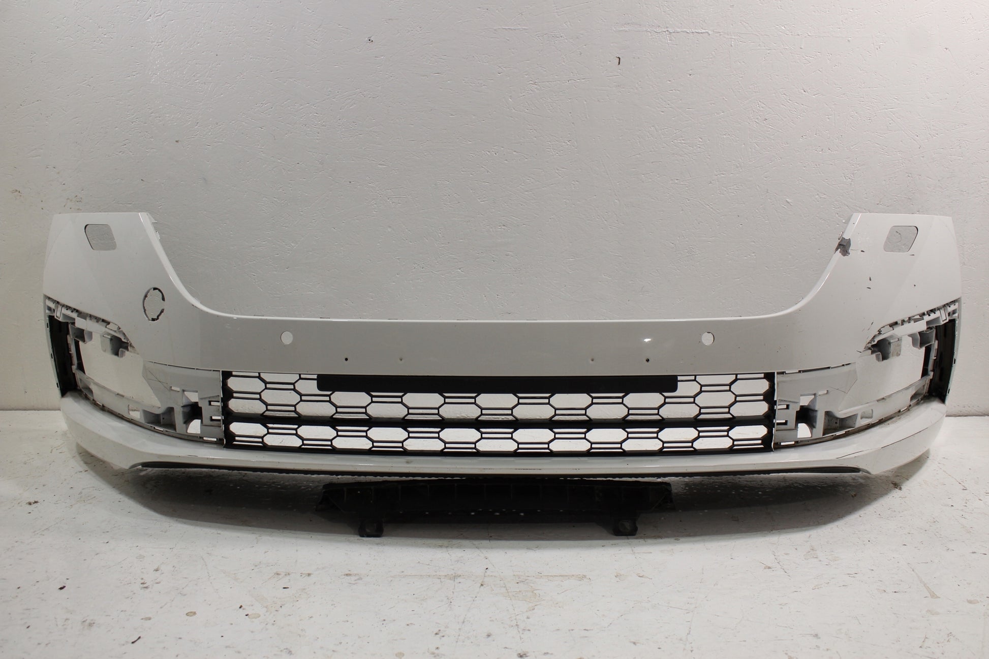 Skoda Octavia IV front bumper