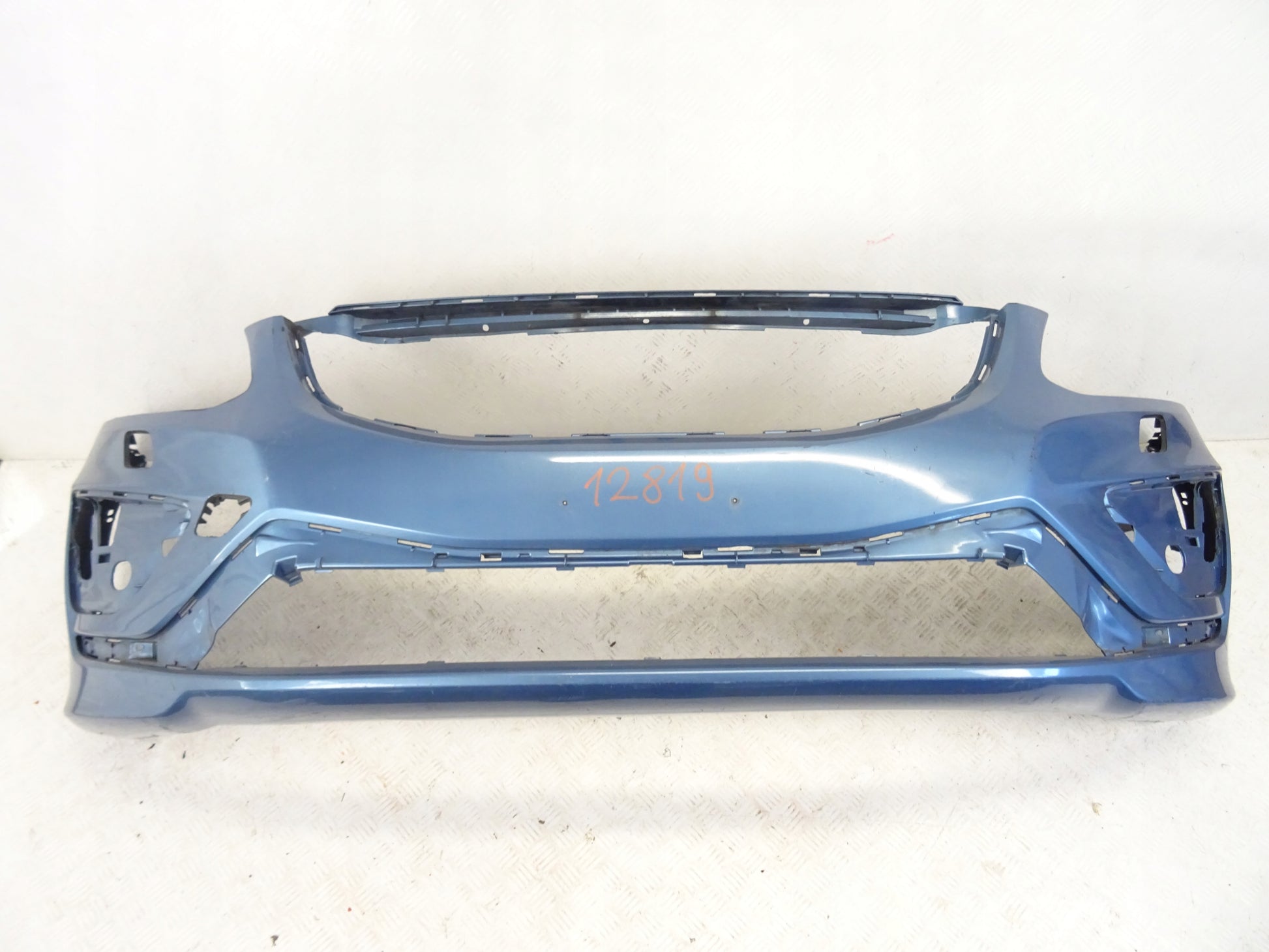 VOLVO XC60 LIFT R-DESIGN FRONT BUMPER