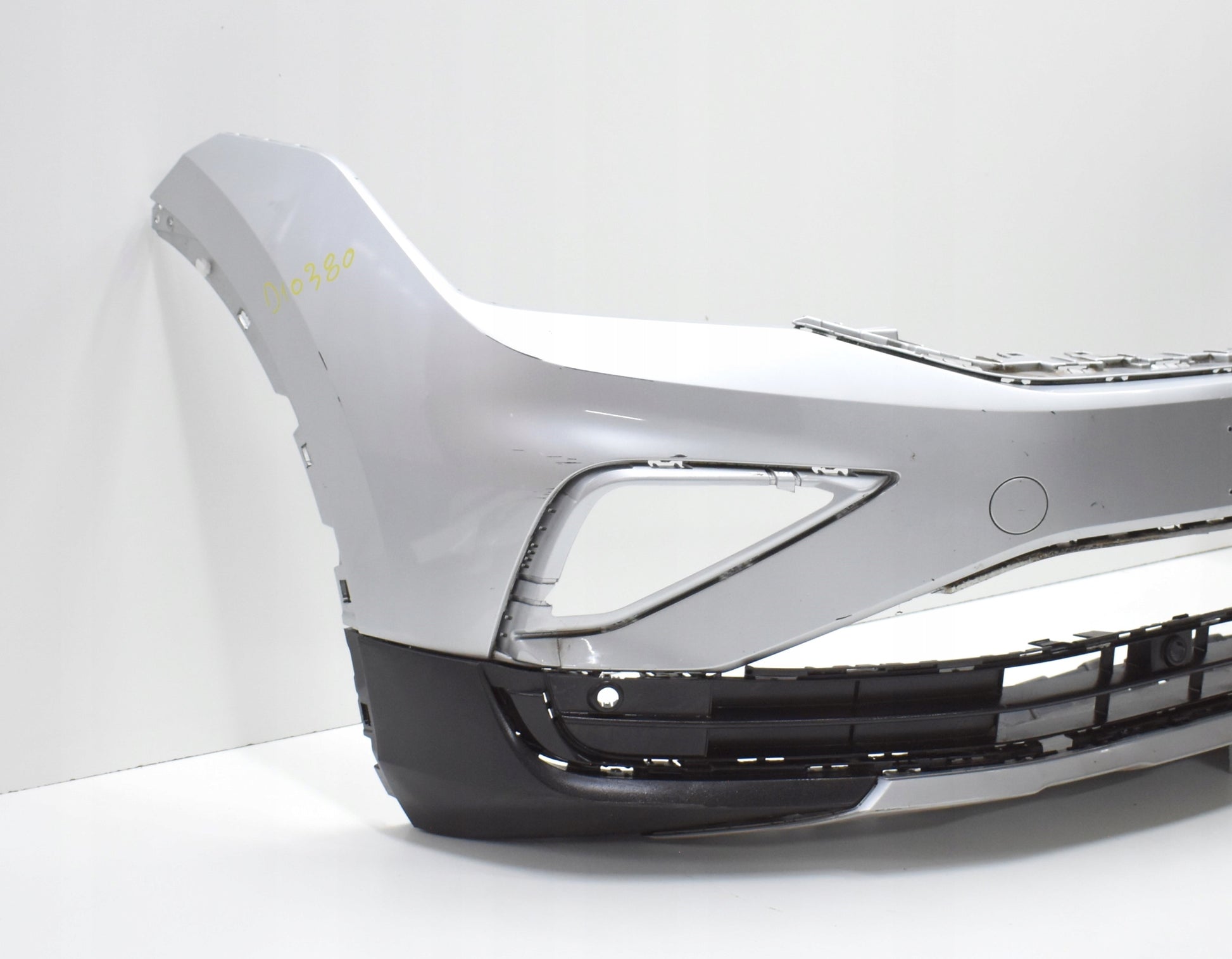 VW TIGUAN II 5NA Facelift Front Bumper OEM