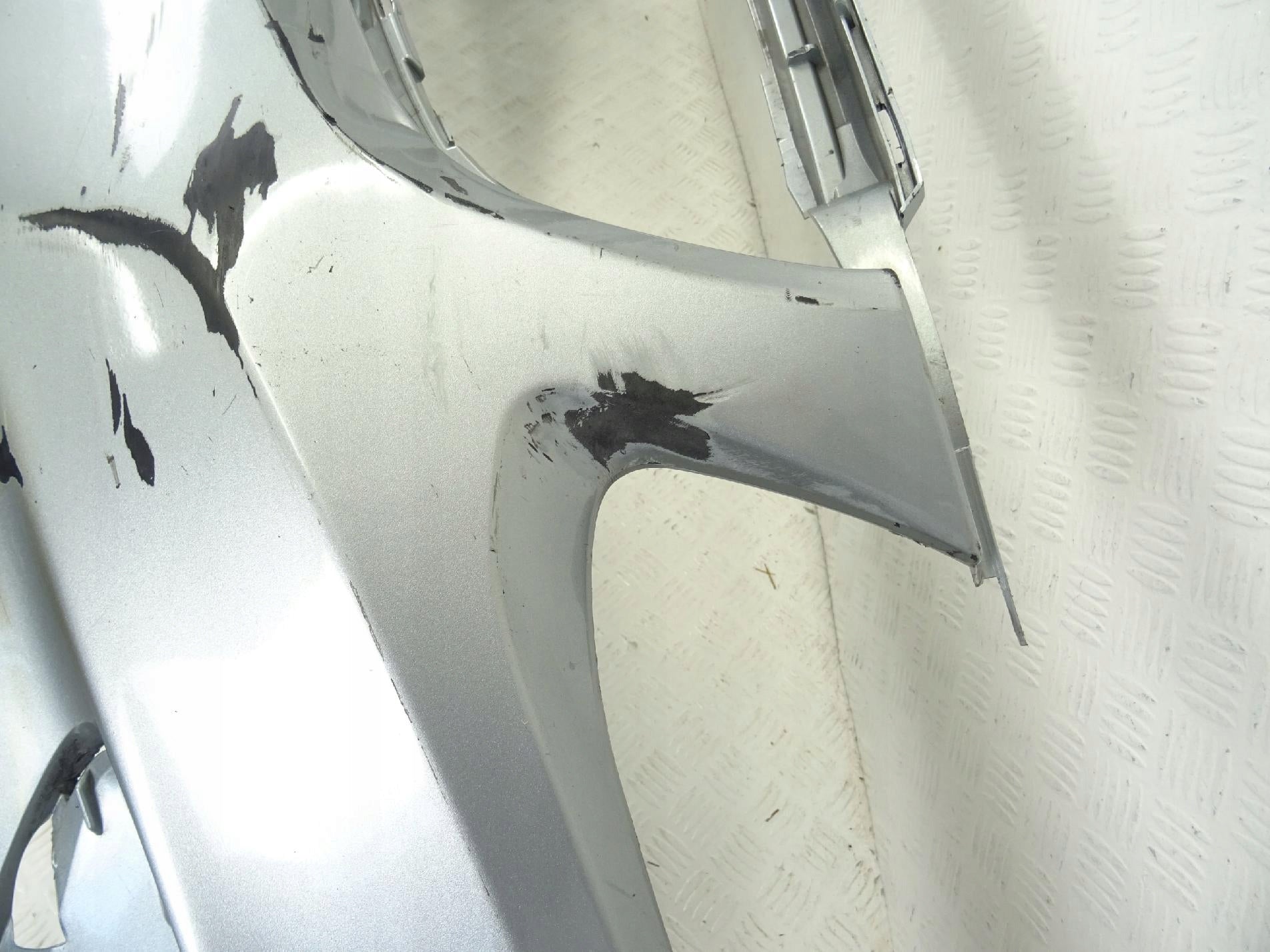 Volvo XC60 R-Design LIFT Front Bumper