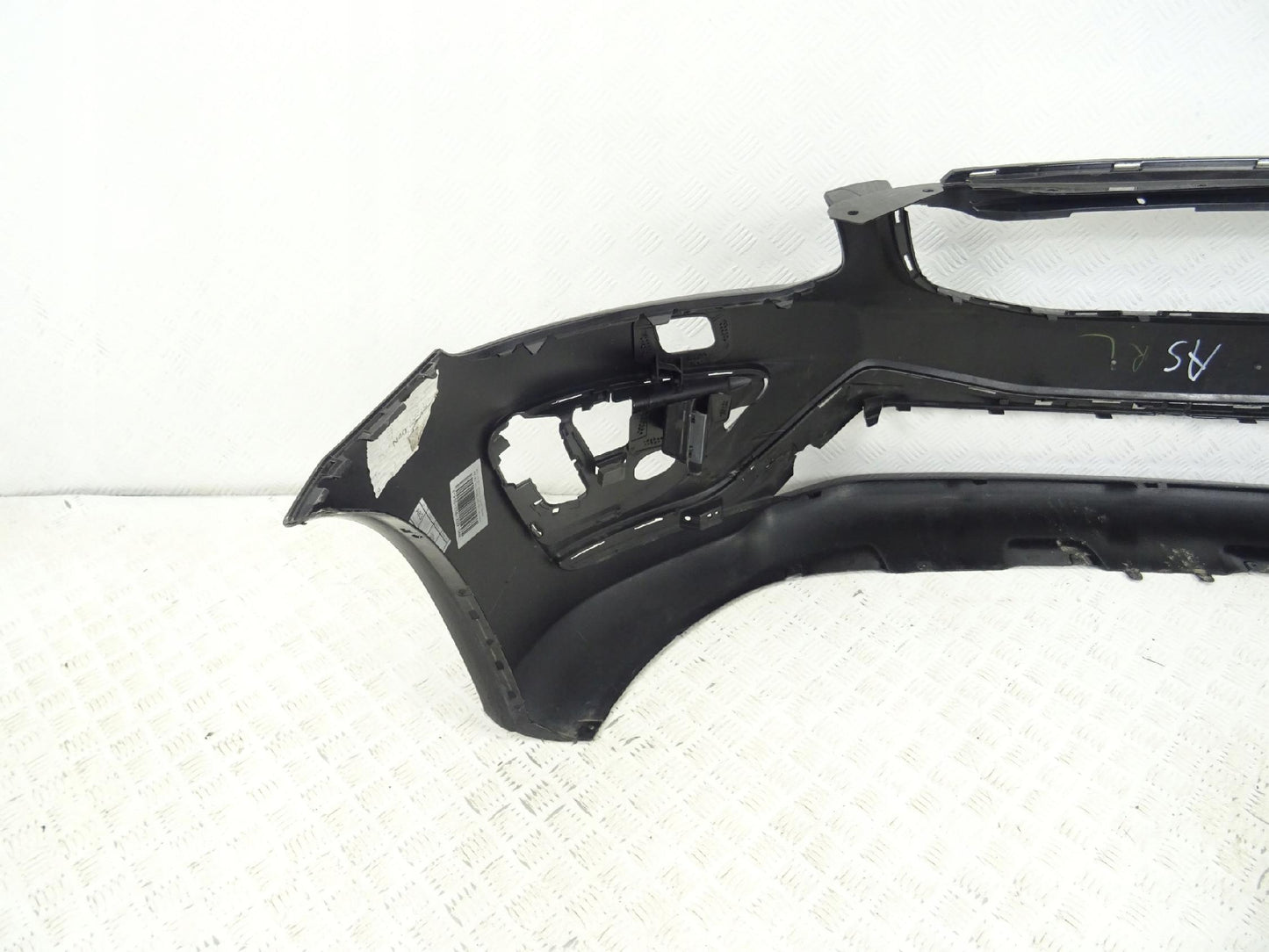 Volvo XC60 R-Design LIFT Front Bumper