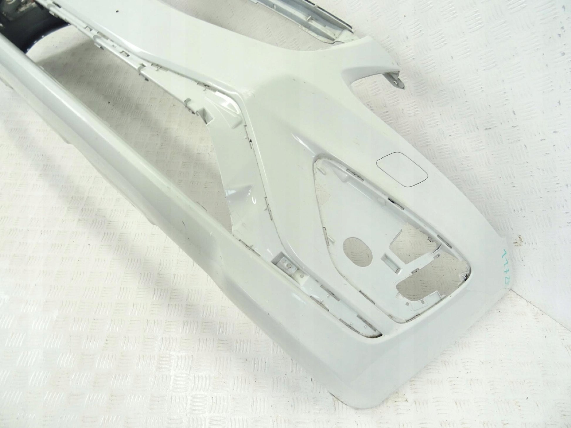 Volvo XC60 R-Design LIFT Front Bumper