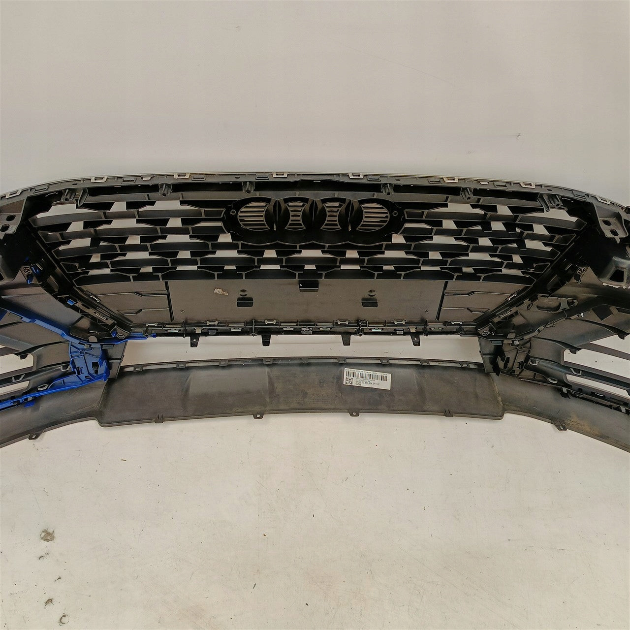 FRONT BUMPER AUDI Q2 81A 81A807438A