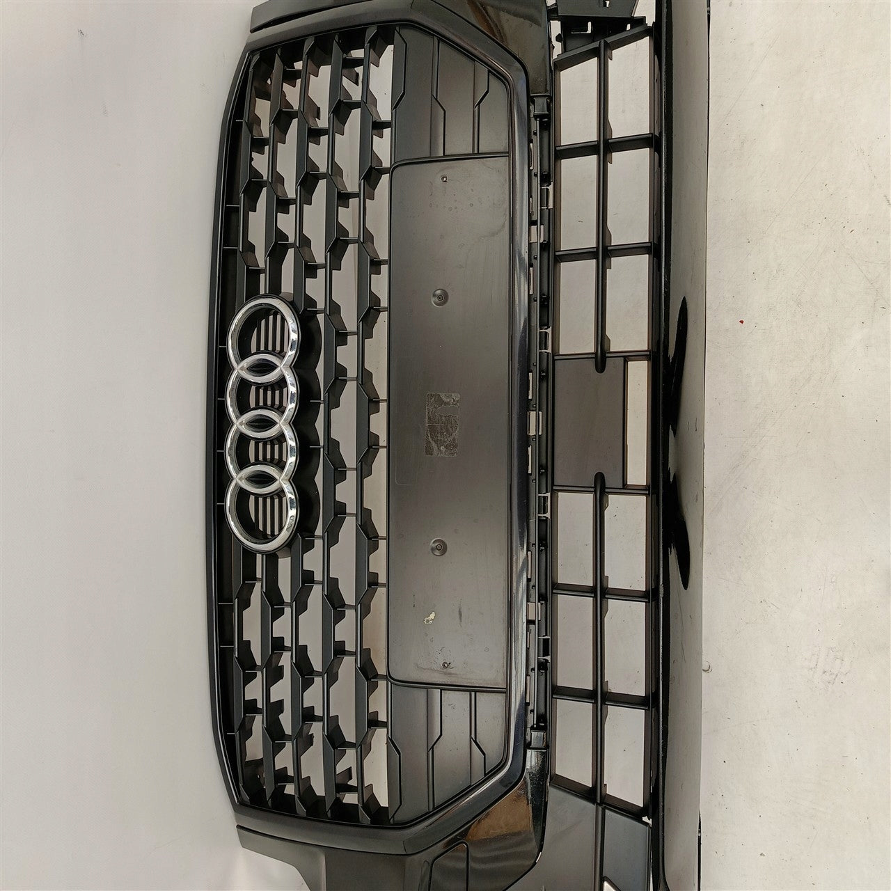 AUDI Q2 S LINE 81A 81A807438A FRONT BUMPER