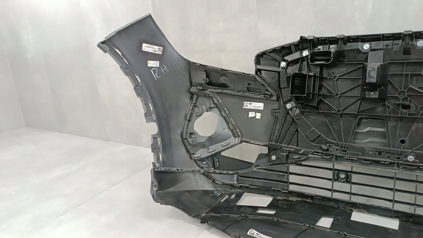 Front Bumper for Audi Q4 E-tron E tron 21-