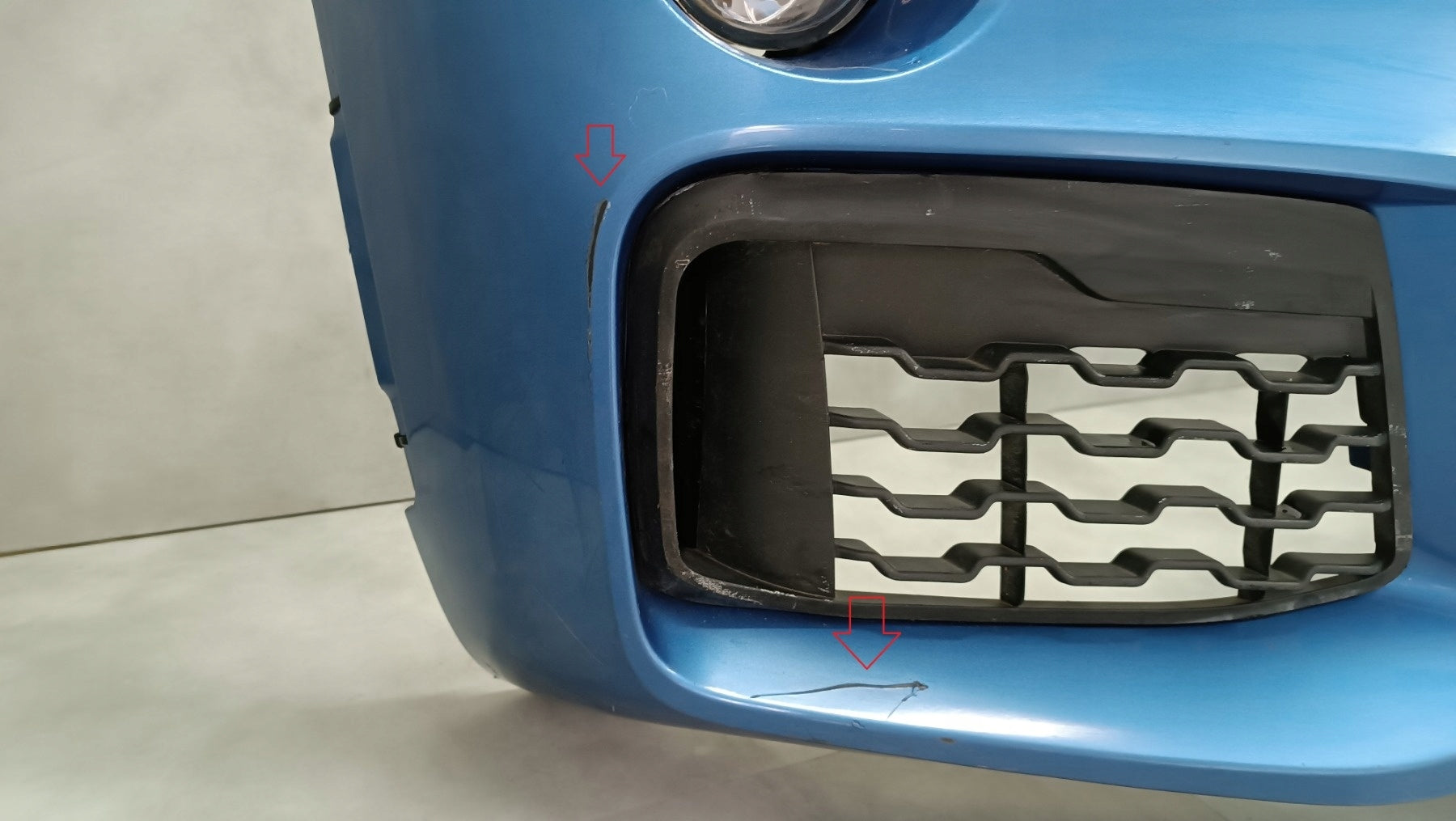 Front Bumper BMW X1 F48 M Sport Package 15-18 / + 2x Halogen