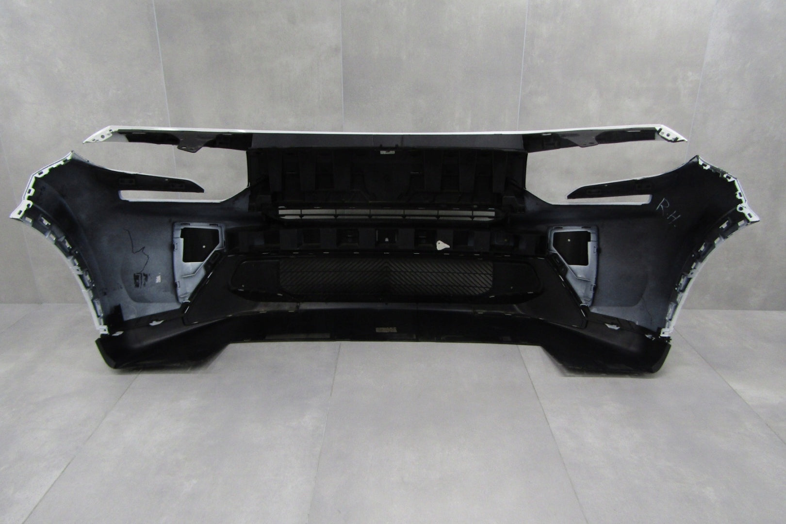 Front Bumper for Citroen C3 Aircross II 24-