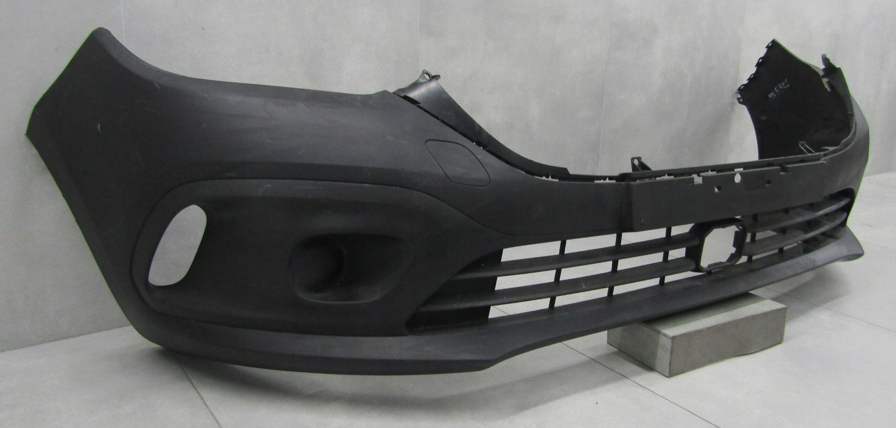 Front Bumper for MERCEDES CITAN II W420 420 20-