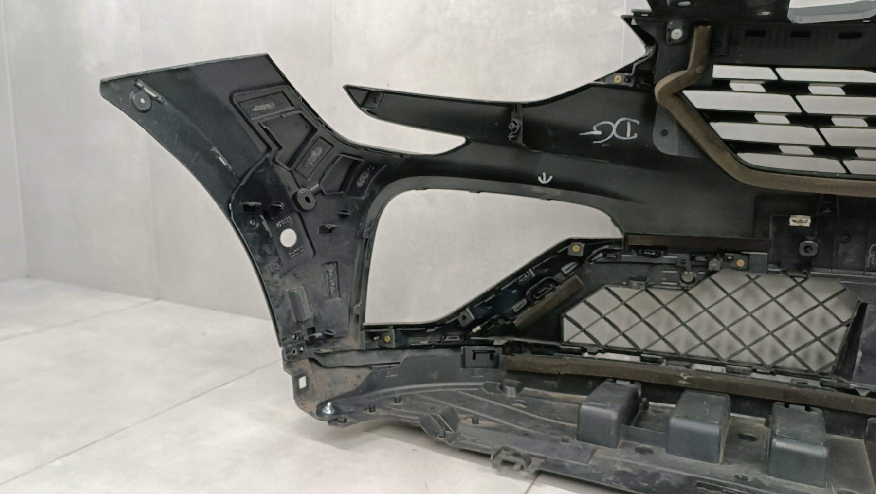 Front Bumper for Renault Arkana RS LINE 19-23