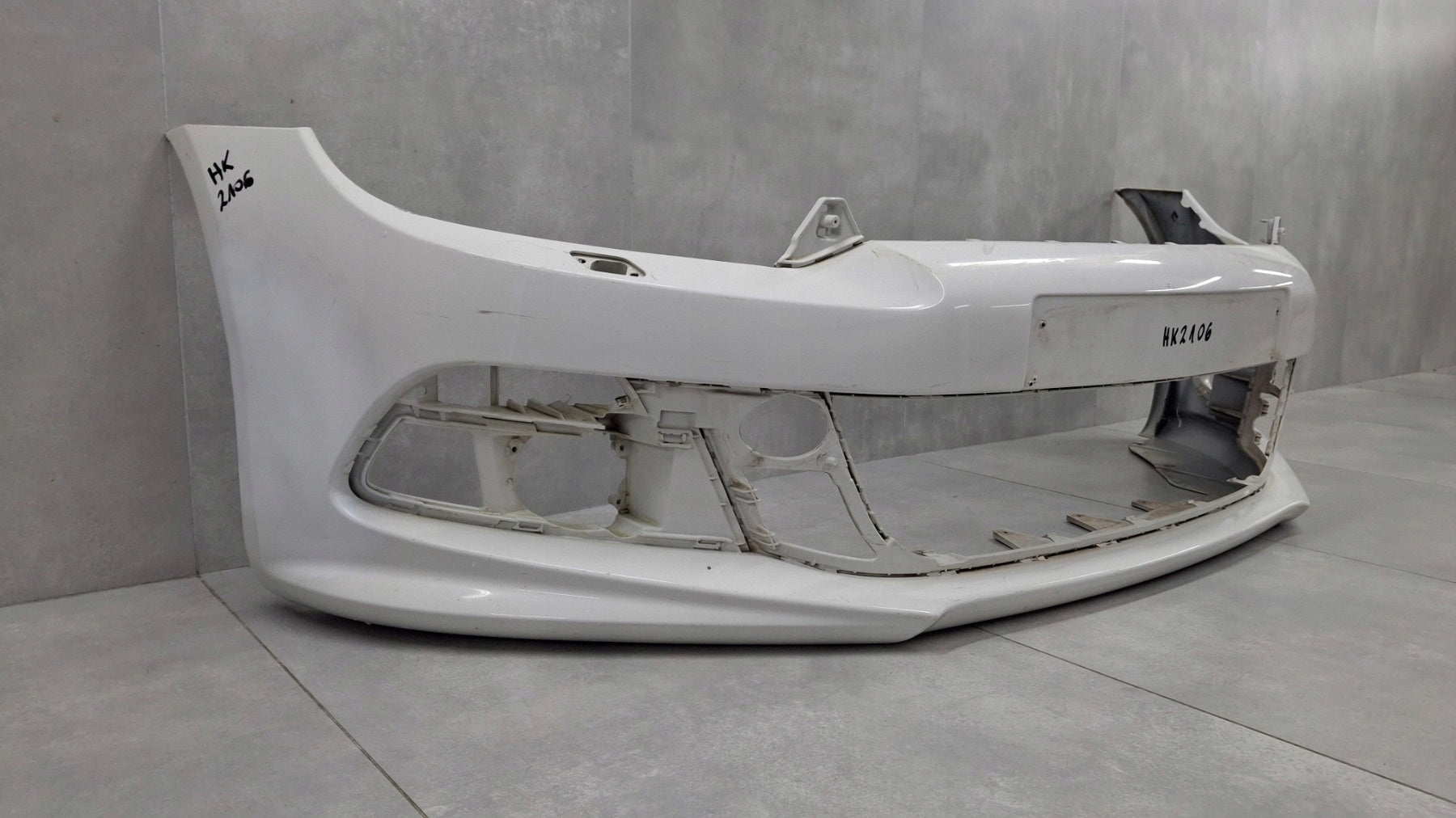 Front bumper for VW Scirocco 1K8 R-line 09-13 / with washer nozzles