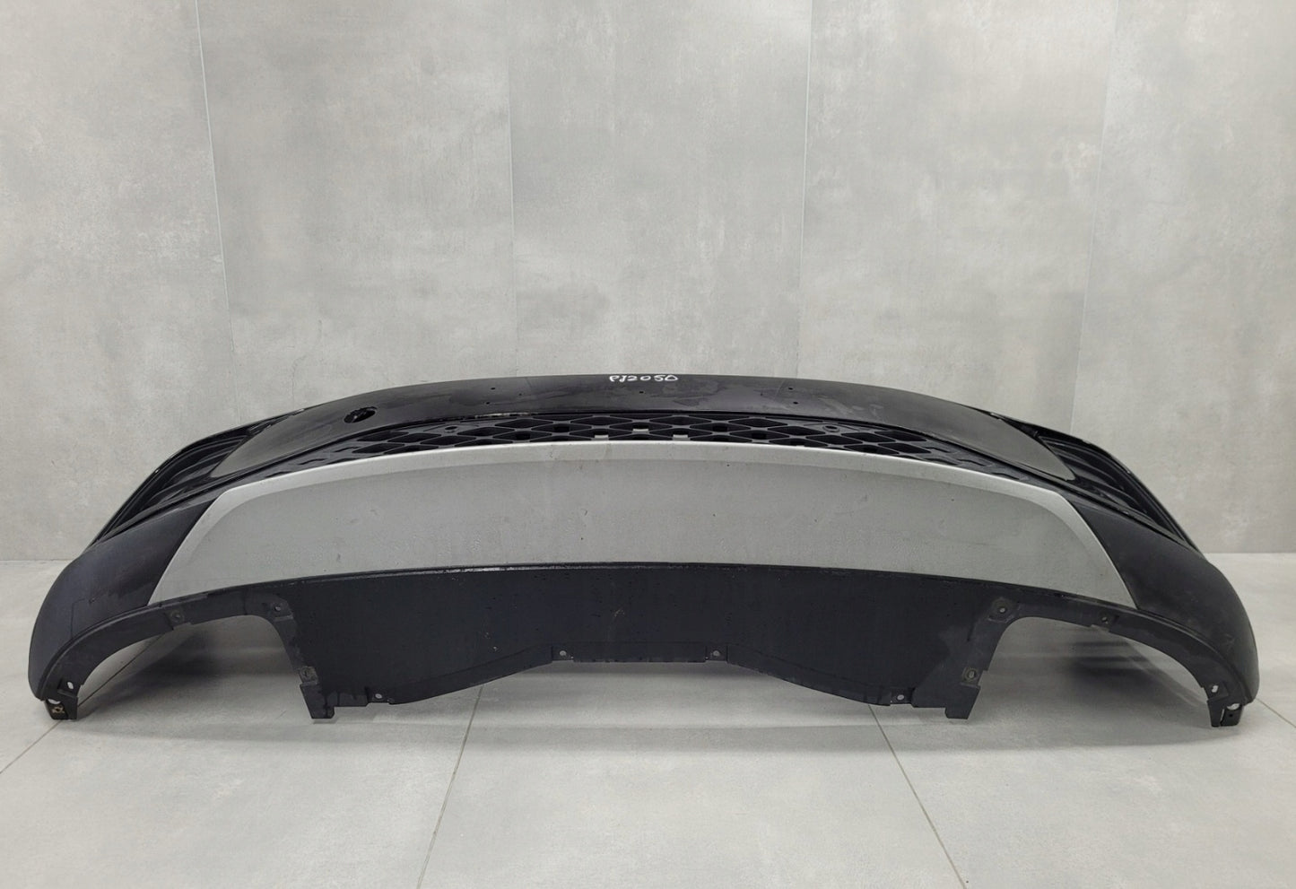 Volkswagen Vw ID 4 ID.4 ID4 Front Bumper 11A 2020-