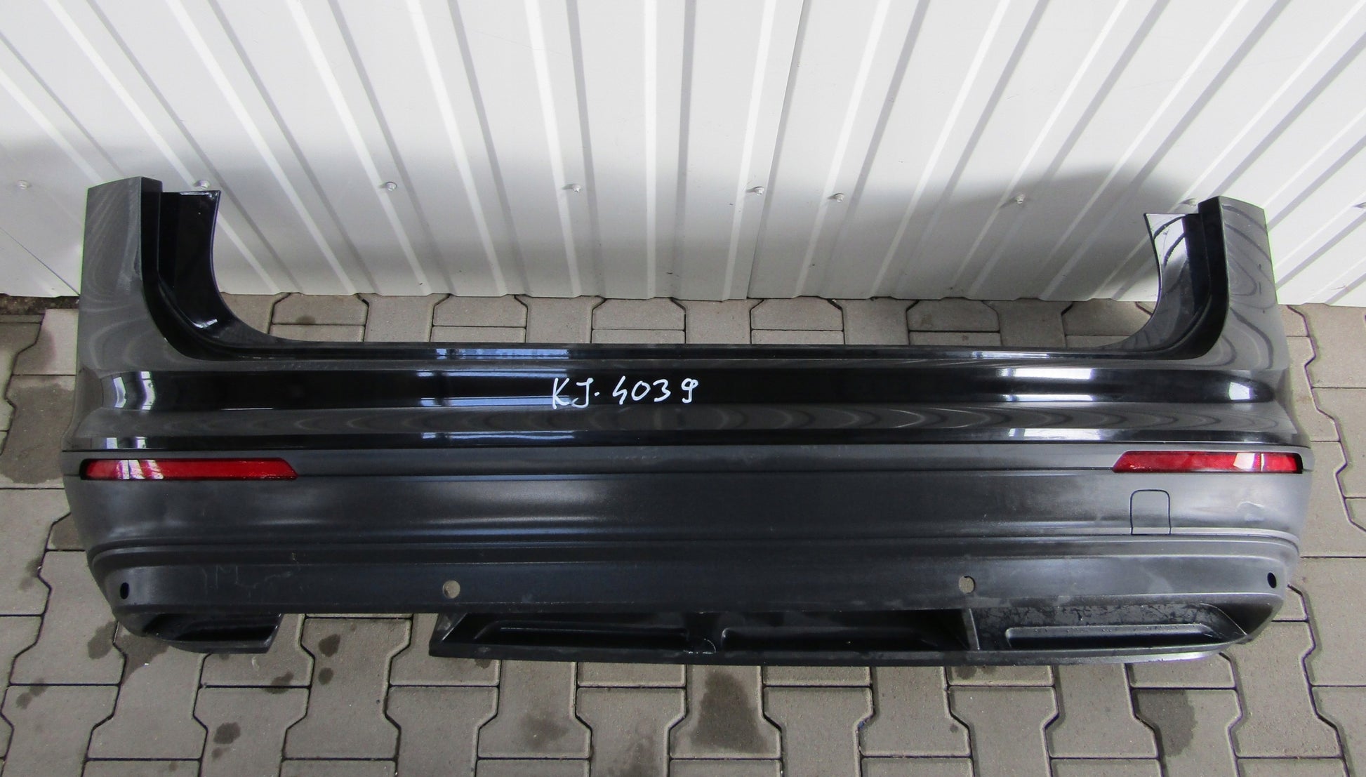 Rear bumper VW TIGUAN II 2 5NA 15-