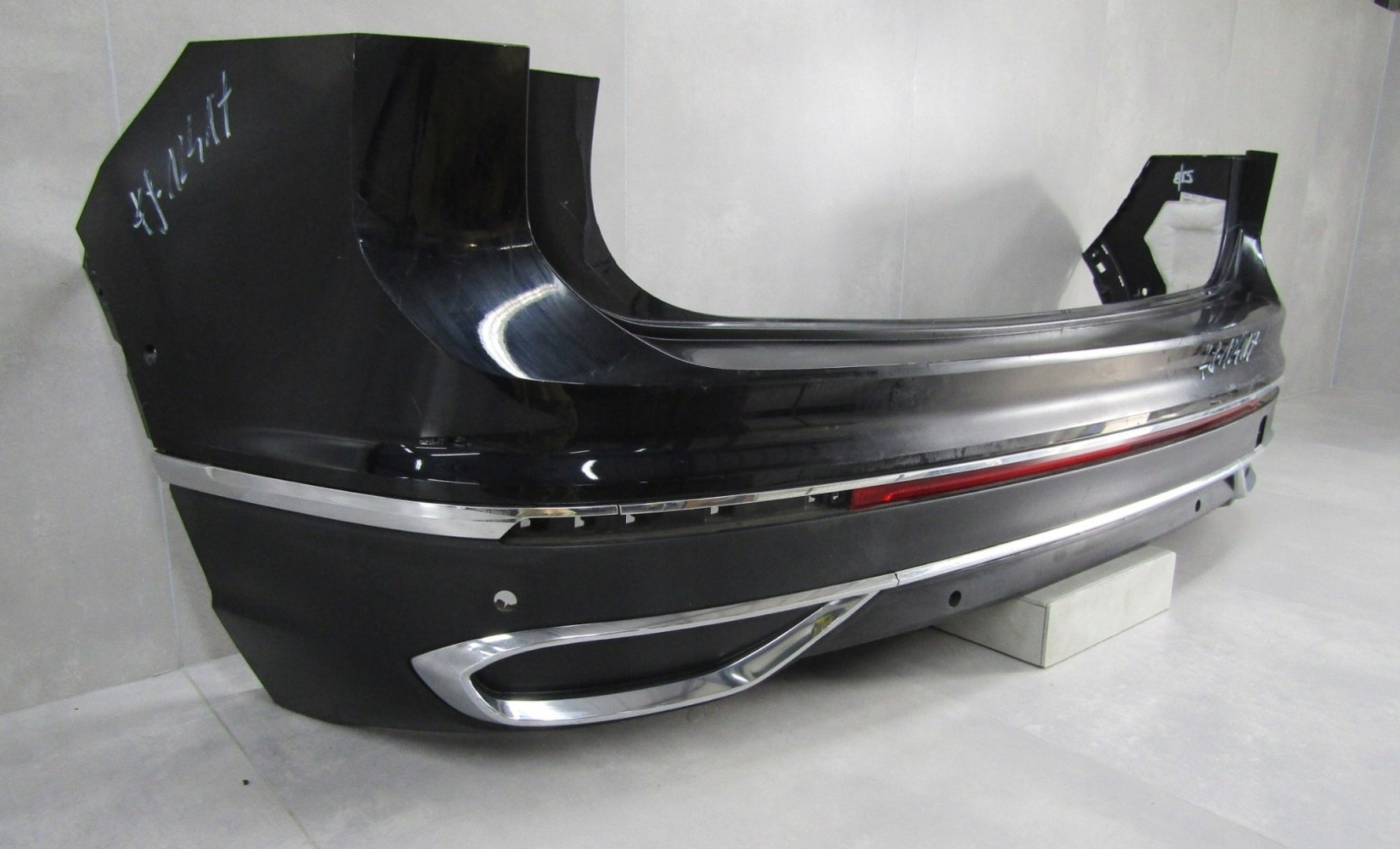 Rear Bumper VW Tiguan 2 II 5NA ELEGANCE LIFT 20-