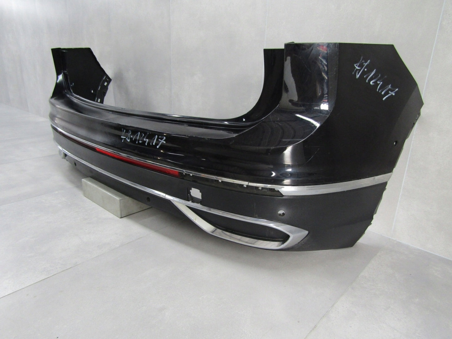 Rear Bumper VW Tiguan 2 II 5NA ELEGANCE LIFT 20-