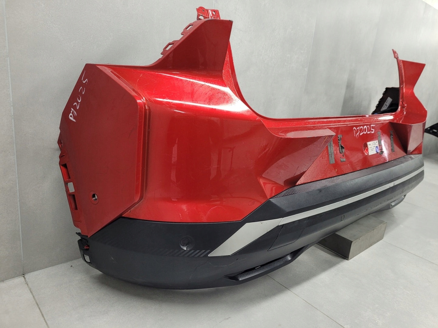 Rear Bumper Renault Scenic 5 V 24-