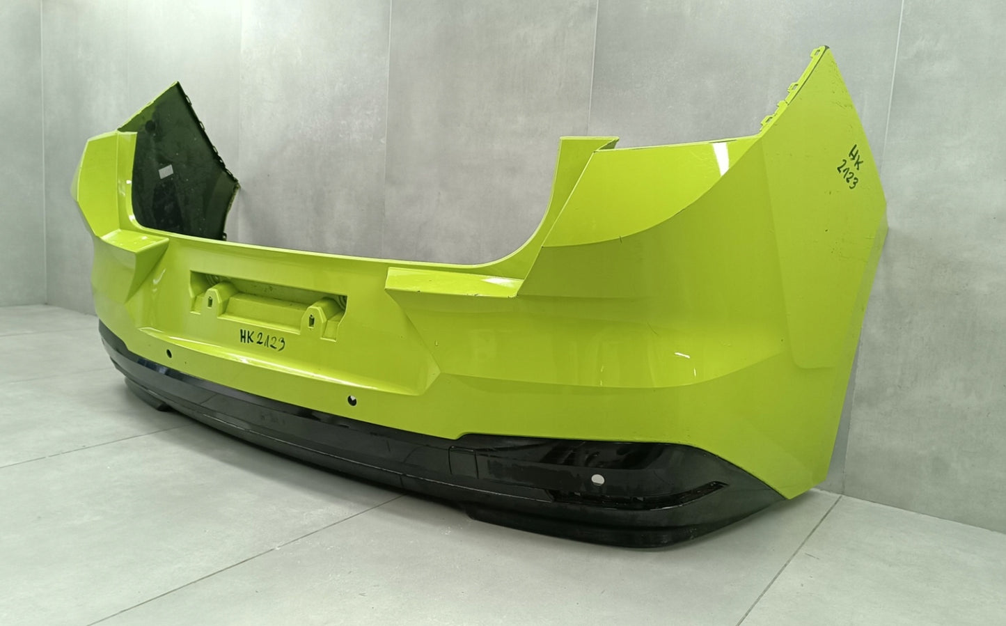 Rear Bumper Skoda Enyaq iV 5LG 21-25