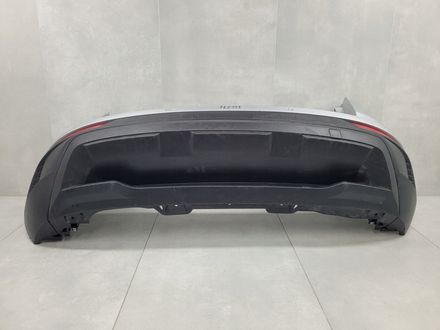 Skoda Karoq Rear Bumper 57A Facelift 21- (4 PDC + Wiring Harness)