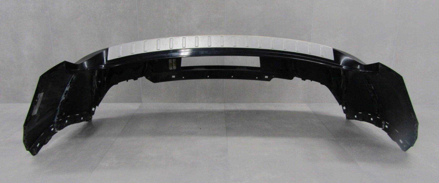 VW TIGUAN II 2 5NA Rear Bumper 16-