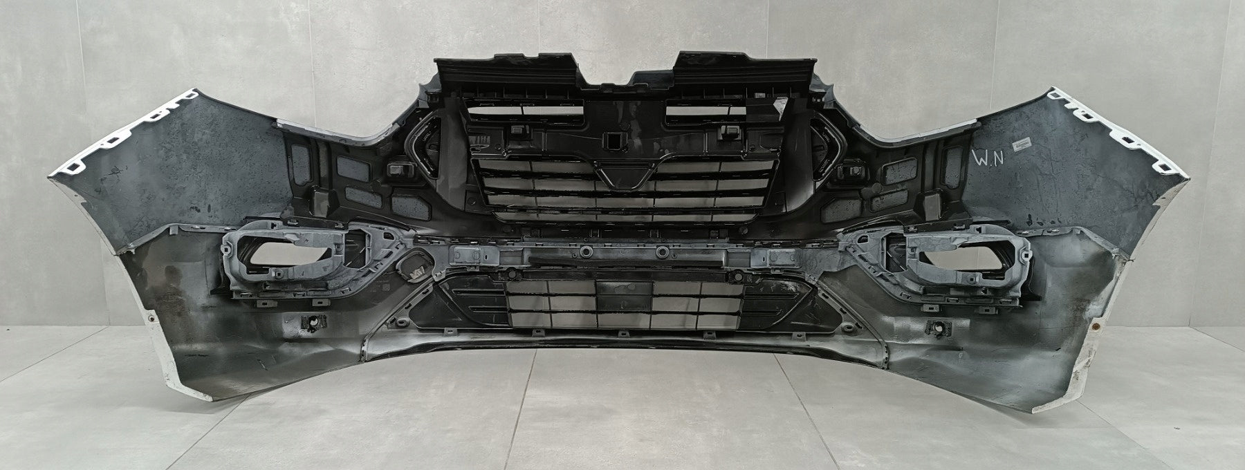 Ford Transit Custom Front Bumper Lift 17-22