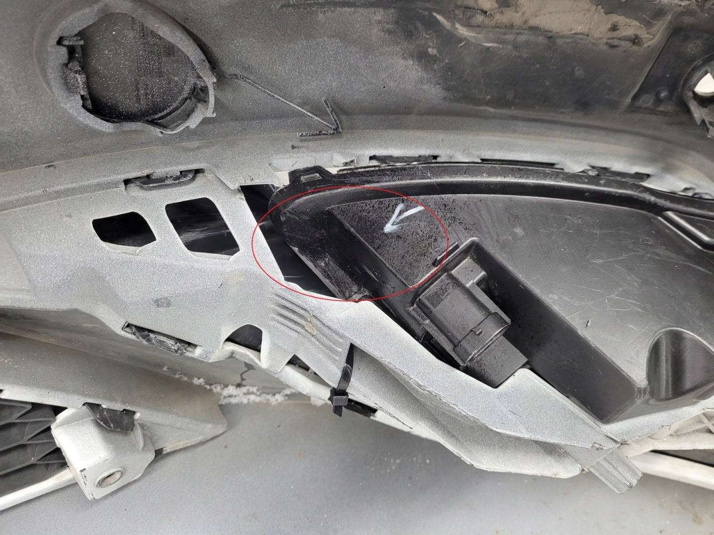 Front Bumper Seat Leon 3 III 5F0 FR Lift 17-20