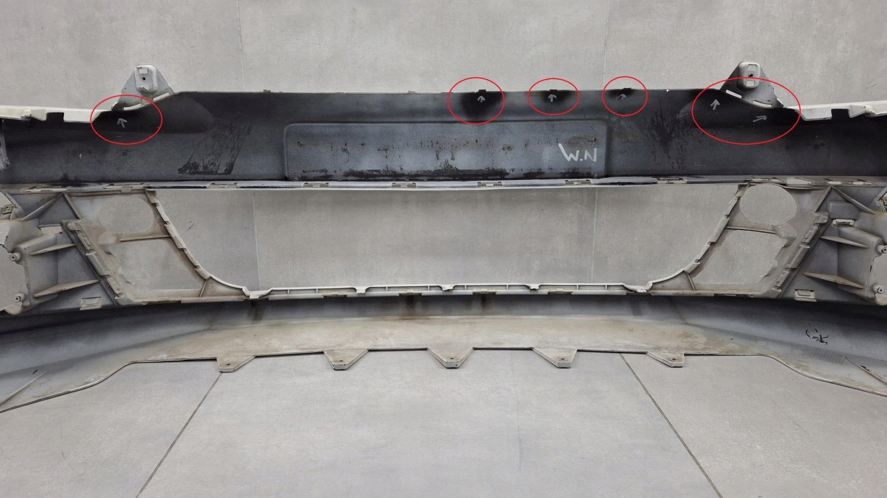 Front bumper for VW Scirocco 1K8 R-line 09-13 / with washer nozzles