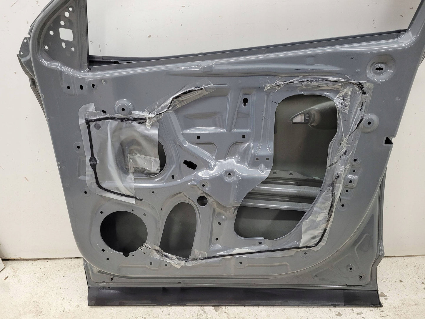 HYUNDAI TUCSON IV 20- FRONT RIGHT DOOR