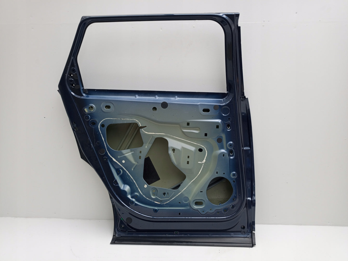 PEUGEOT 5008 II 2 2016- Left Rear Door