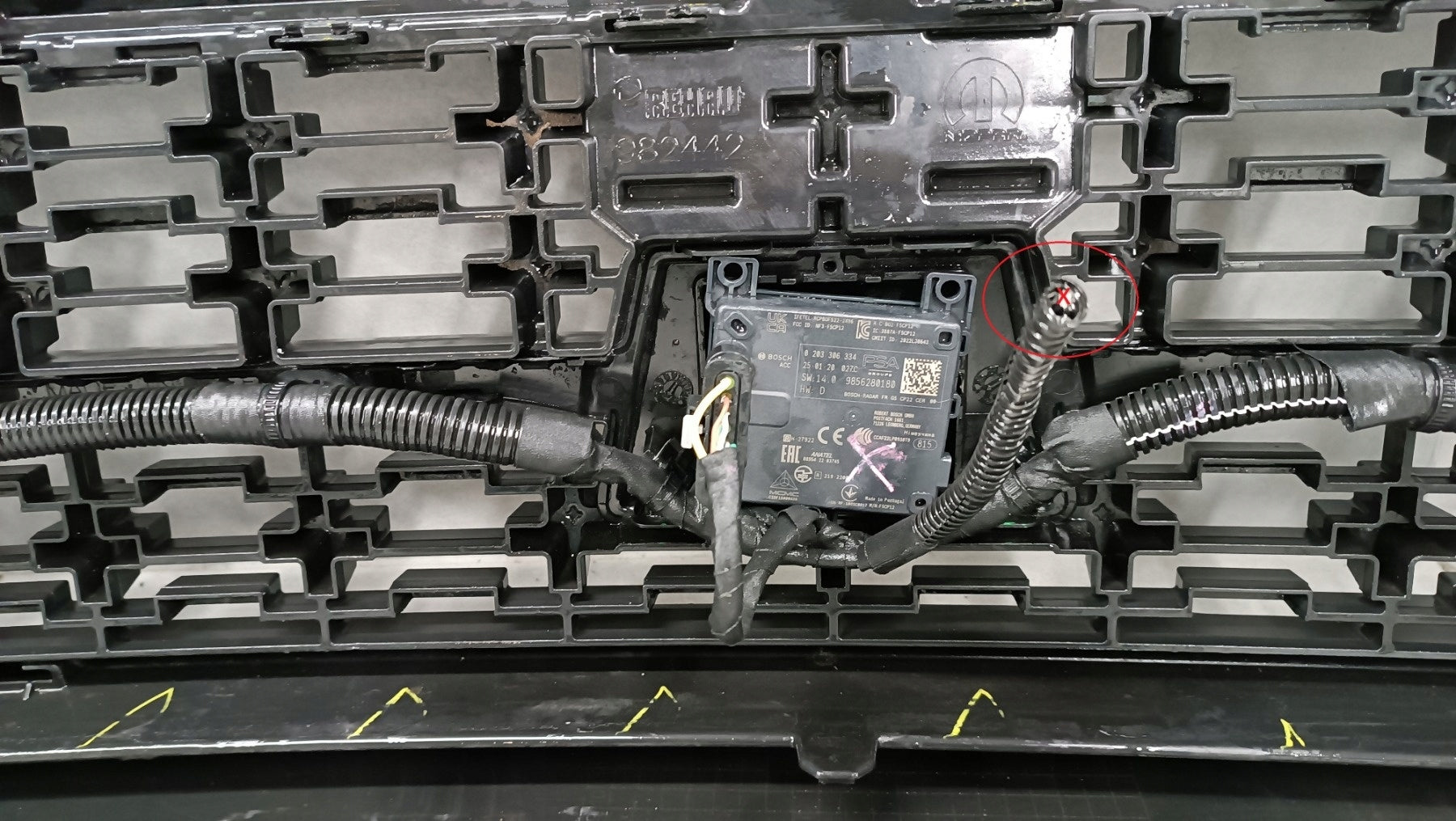 Front Bumper Opel Grandland 2 II 24- / + Radar