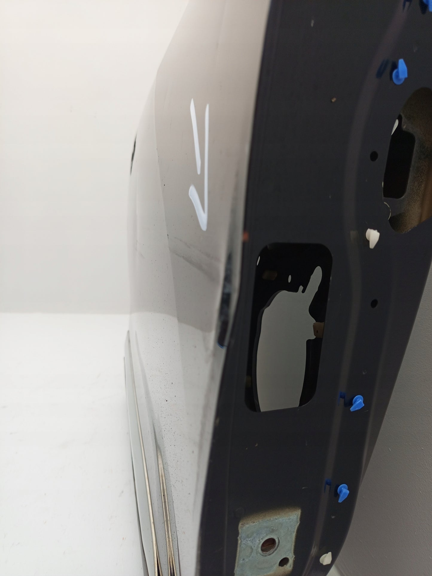 PEUGEOT 2008 II 2 2019- FRONT RIGHT DOOR