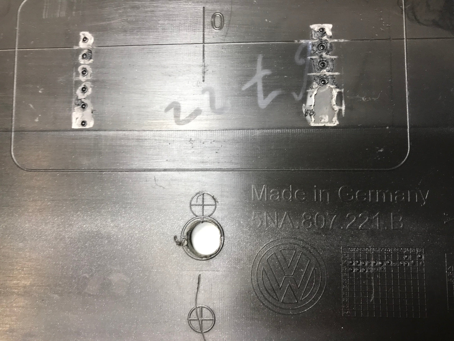 Volkswagen Tiguan 2016- Front Bumper 5NA807221B