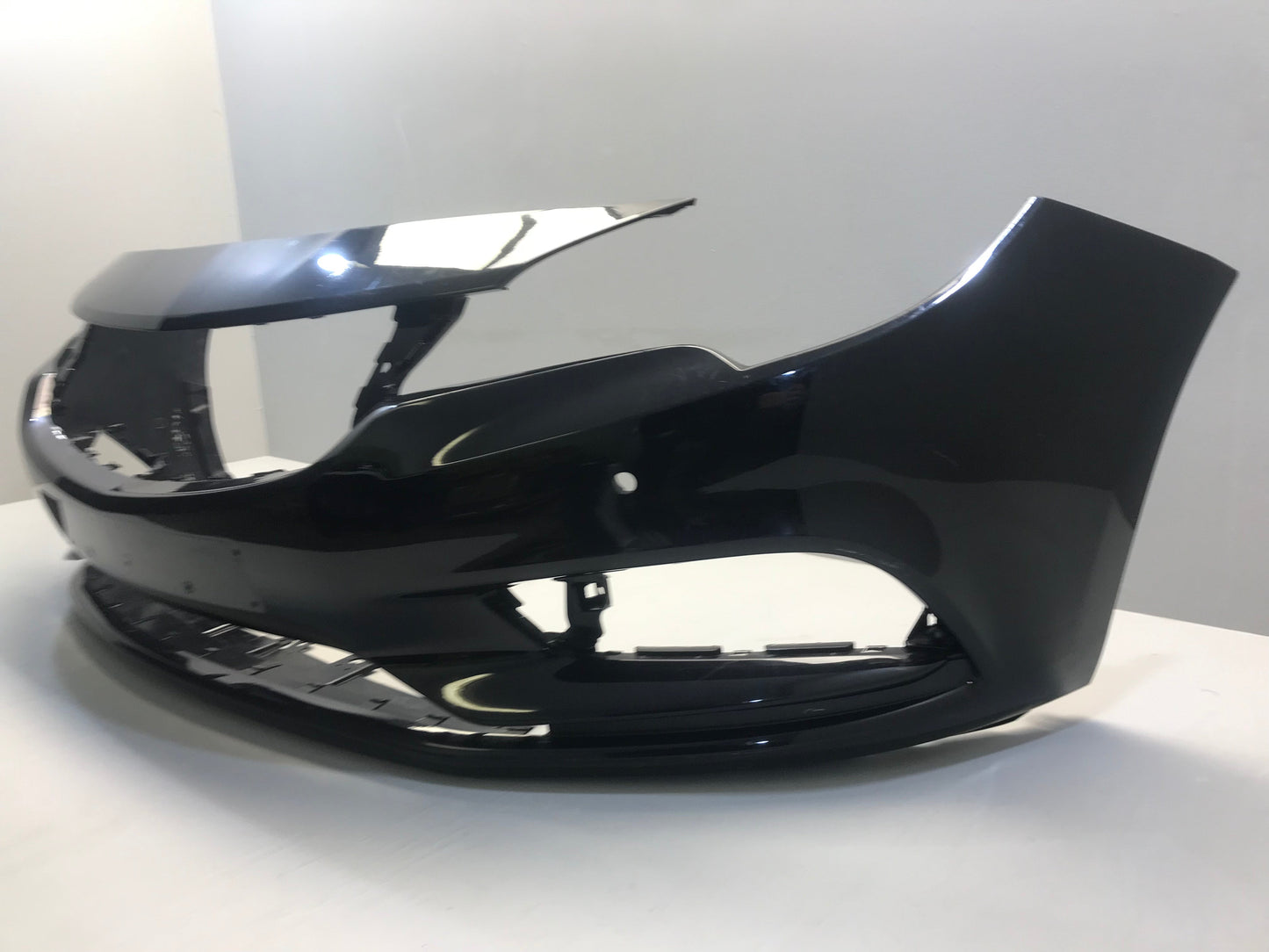 Opel / Vauxhall Astra K 2015- Front Bumper Used Genuine OEM: 39052730  /  39017250  /  2167857