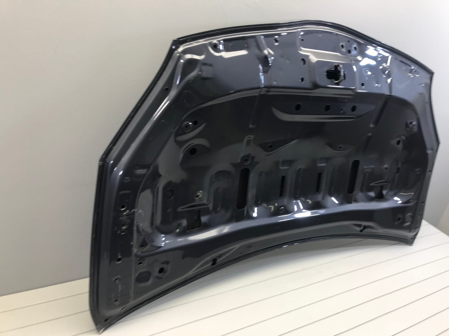 Toyota Prius (XW30) 2009-2016 Bonnet OEM: 5330147060