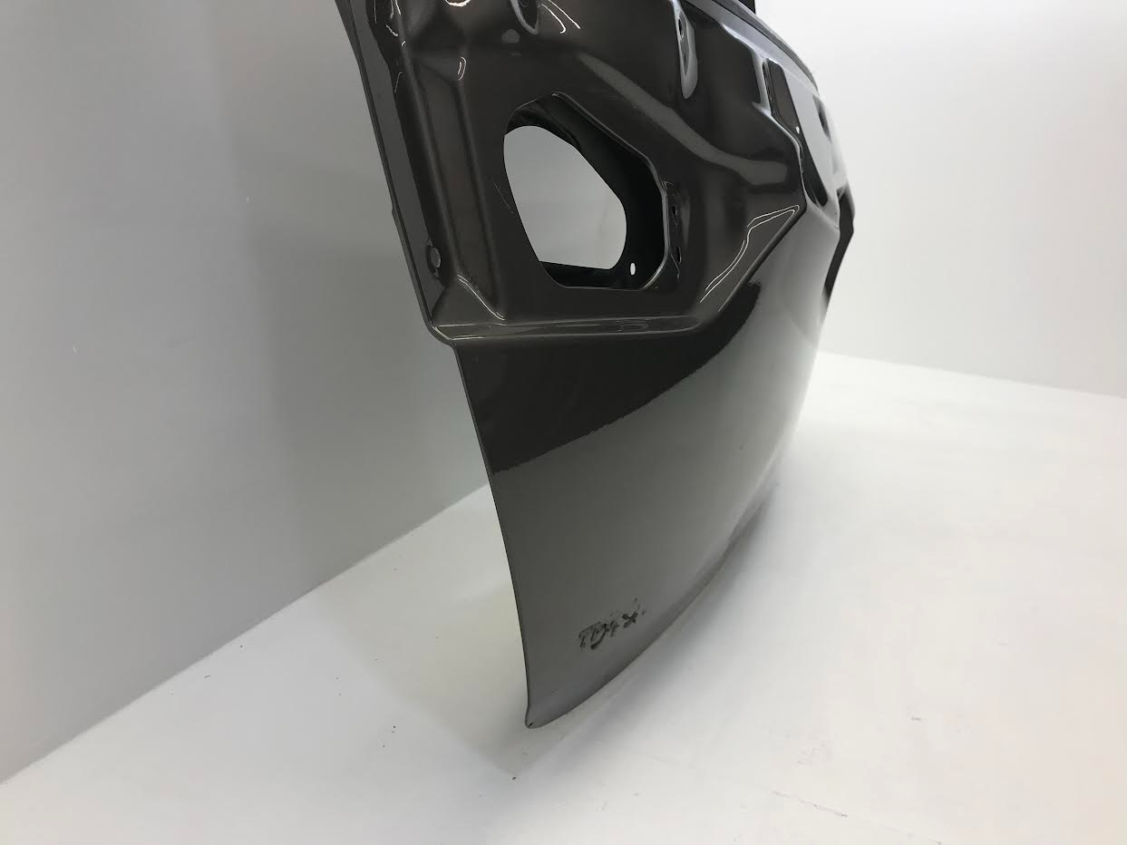 TOYOTA Auris II Hatchback 2012-2015 Bootlid Rear Boot 6700502280 ( with defect )